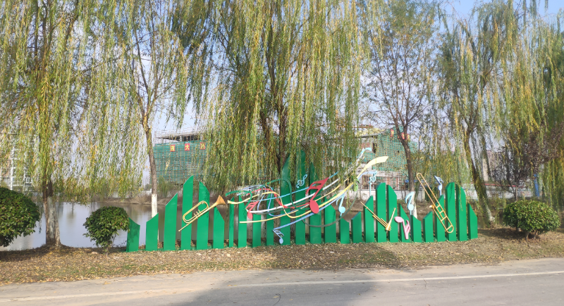 不銹鋼雕塑在規(guī)劃時(shí)有哪些需求