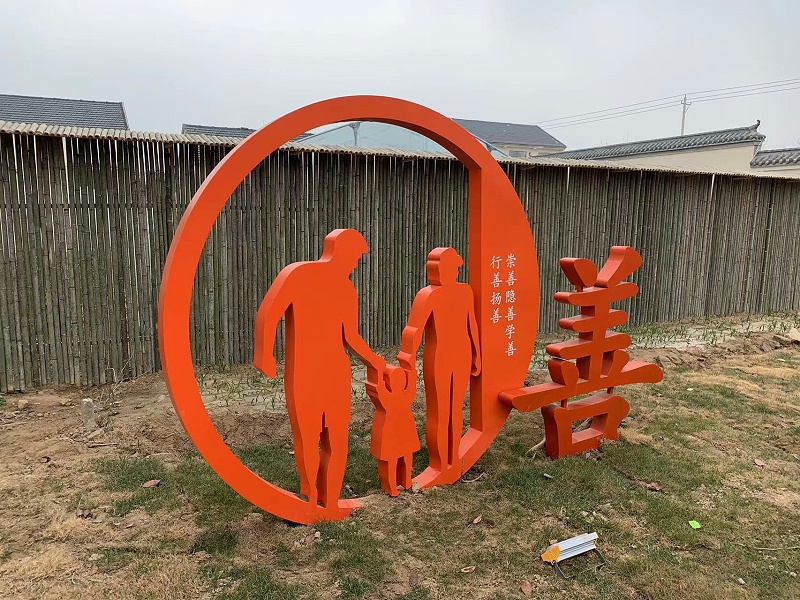 景觀雕塑設(shè)計公司：唯美的黃金比例的人體雕塑-蘇昌標(biāo)識，行業(yè)經(jīng)驗15年，為400+企業(yè)或市政單位提供標(biāo)識系統(tǒng)解決方案。