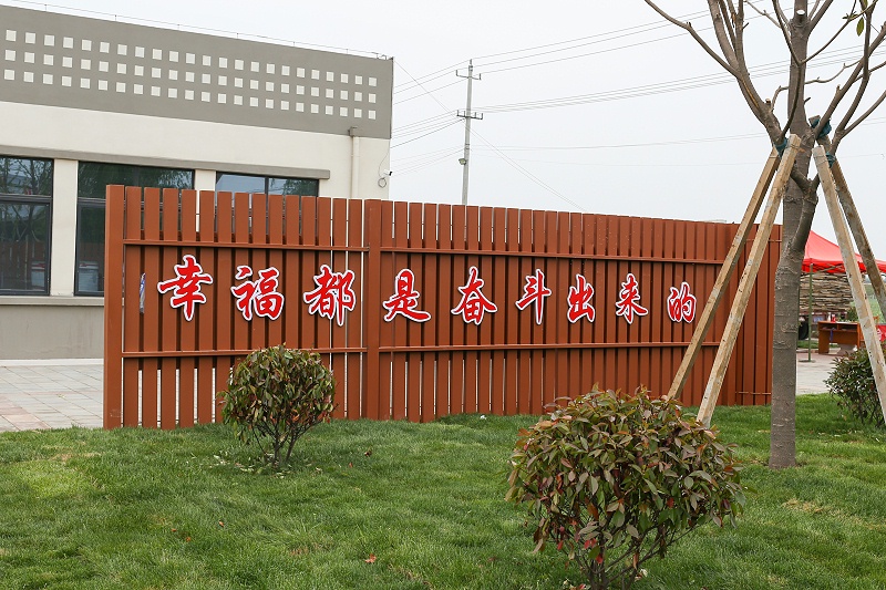 精神堡壘制作廠家：公園景區(qū)標識要怎么體現服務細節(jié)？